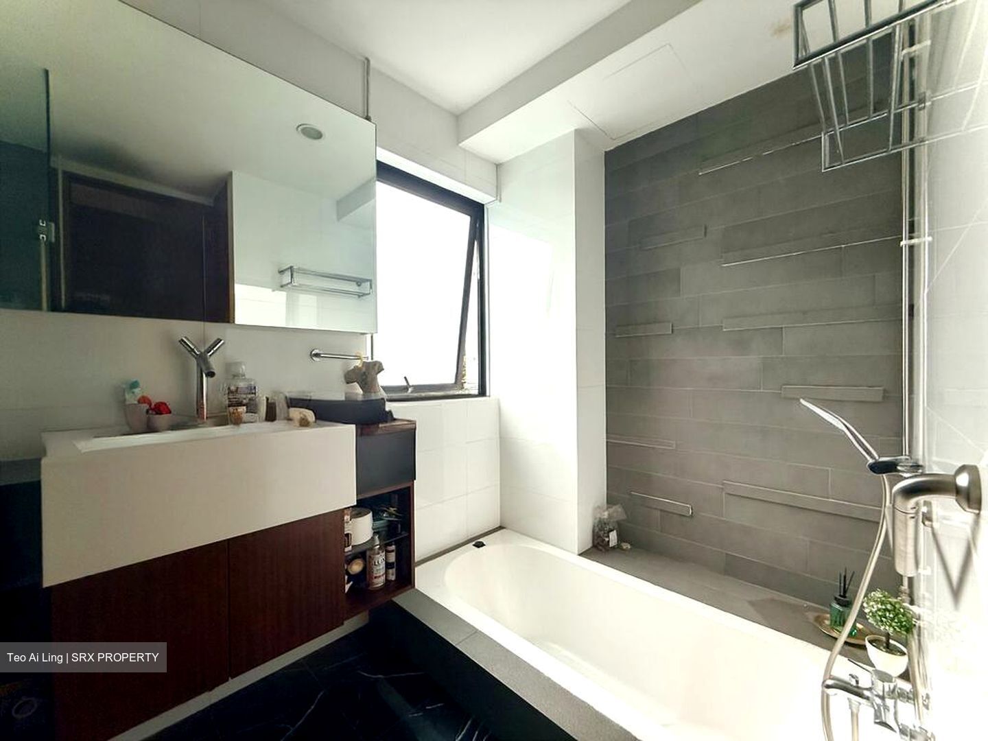 Serangoon Garden Estate (D19), Semi-Detached #508562531